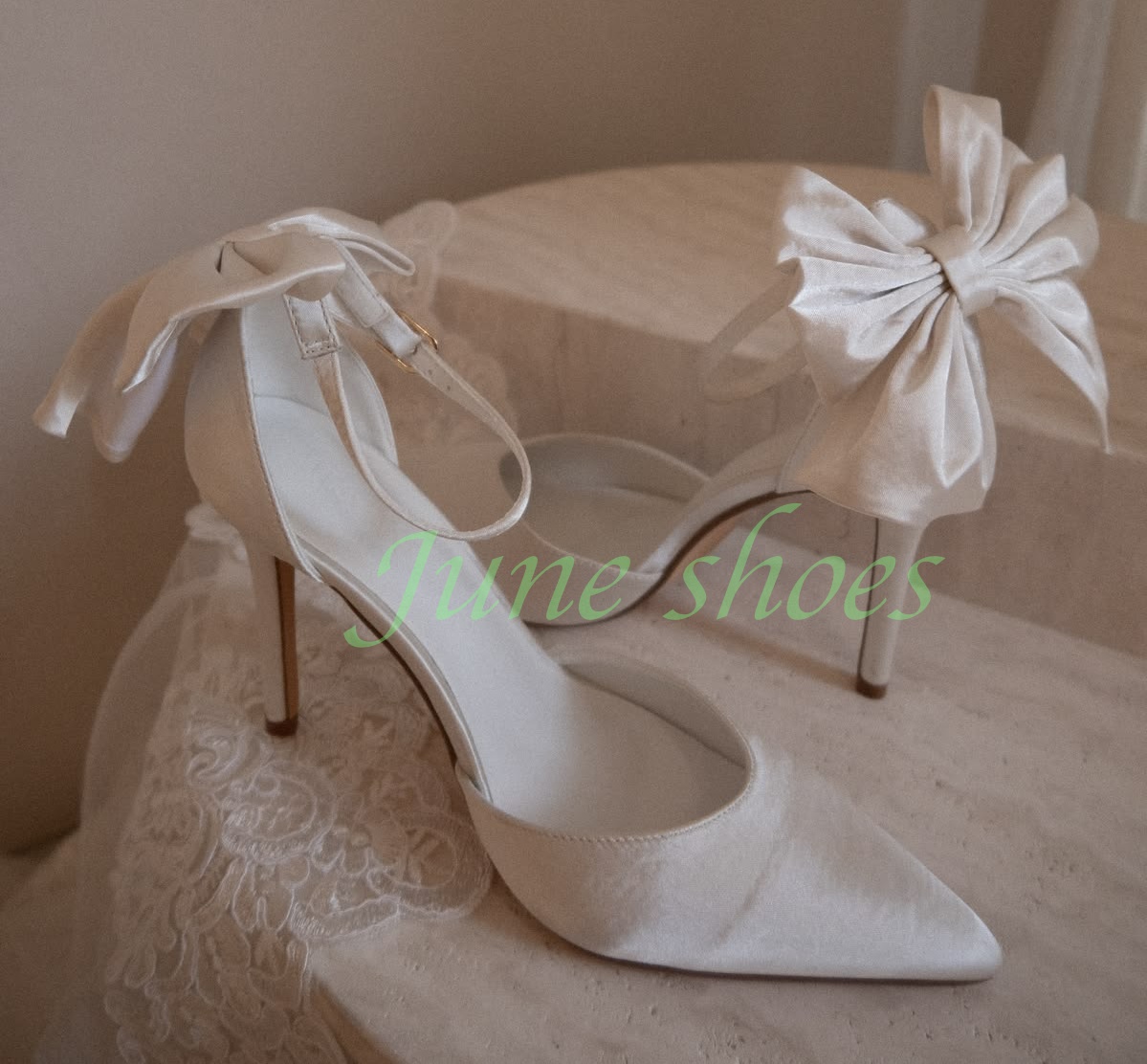 Women Ivory Satin Pointed Toe  - đánh giá và giá Slingback Heel Formal